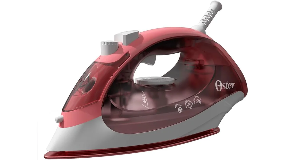 Fotografia do artigo Ferro de Passar a Vapor Oster Aeroceramic - 127V em formato paisagem para comparação