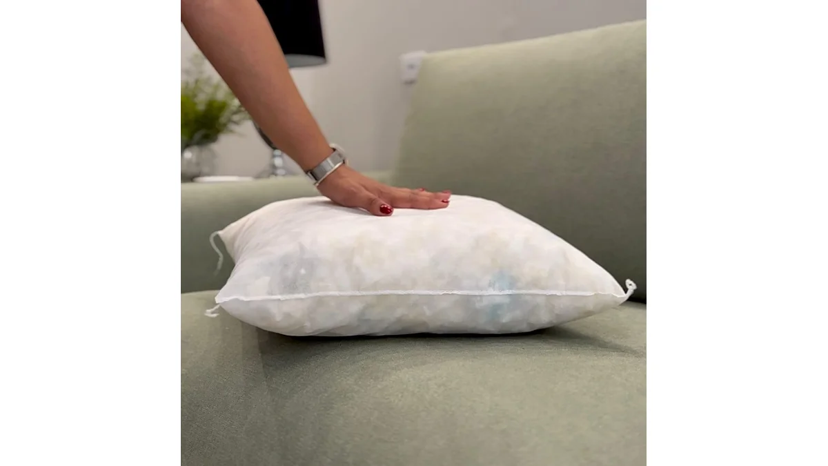 Fotografia do sofa Kit 4 Almofadas Decorativas Sofá Luxo Premium em formato paisagem 16 por 9 para comparação