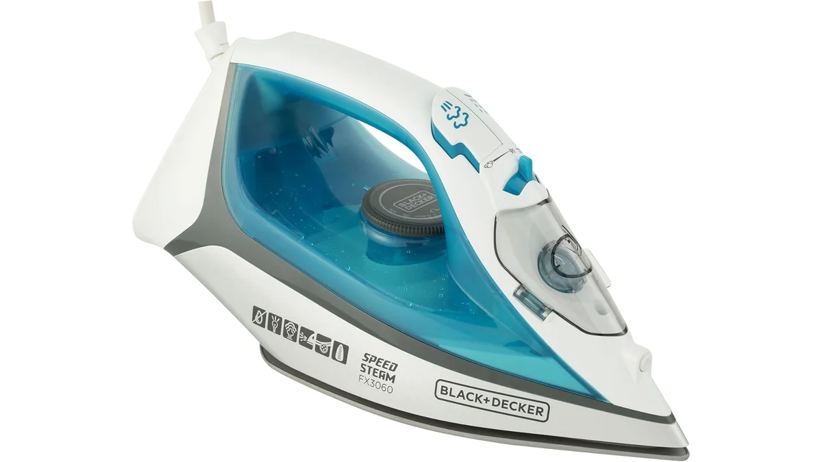 Fotografia do artigo BLACK+DECKER Ferro de Passar Roupa FX3060 1200W Azul e Branco 110V em formato paisagem para comparação