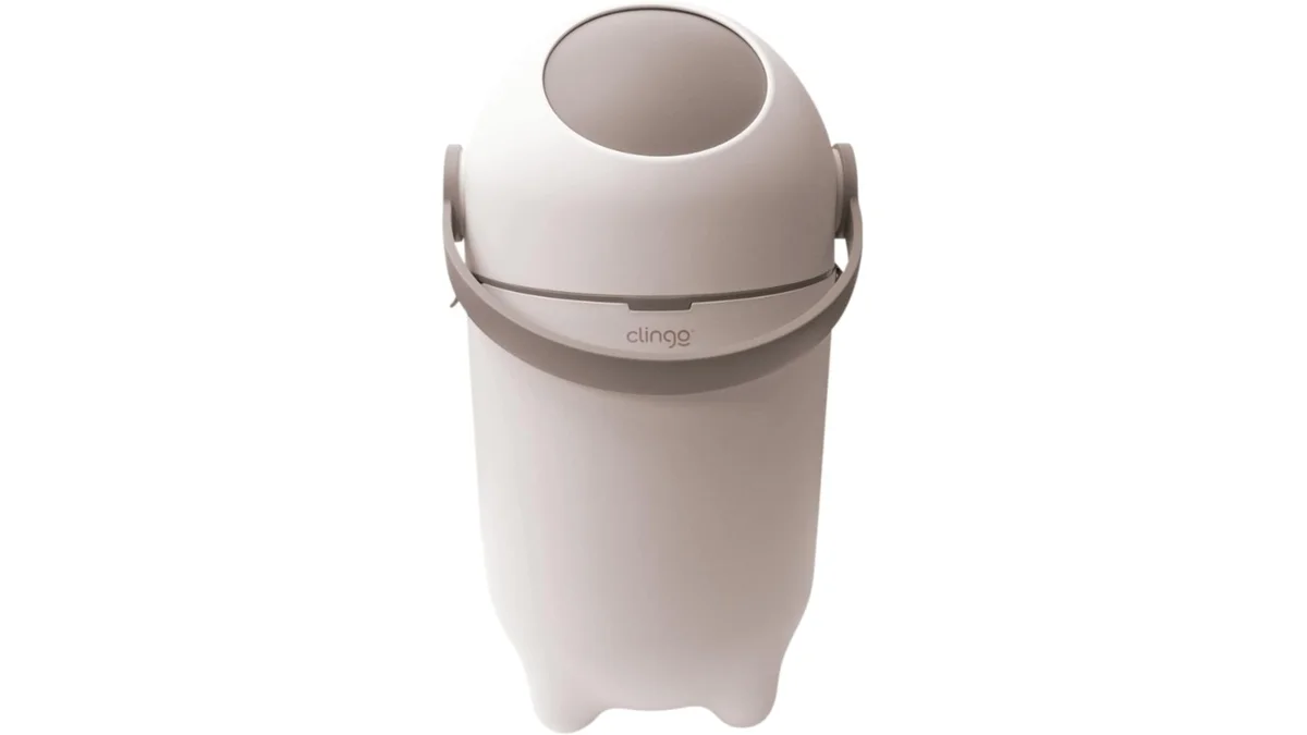 Fotografia do artigo Clingo Lixeira Mágica Antiodor, Lixo para Fraldas, Quarto do Bebê, em 16:9 para comparação