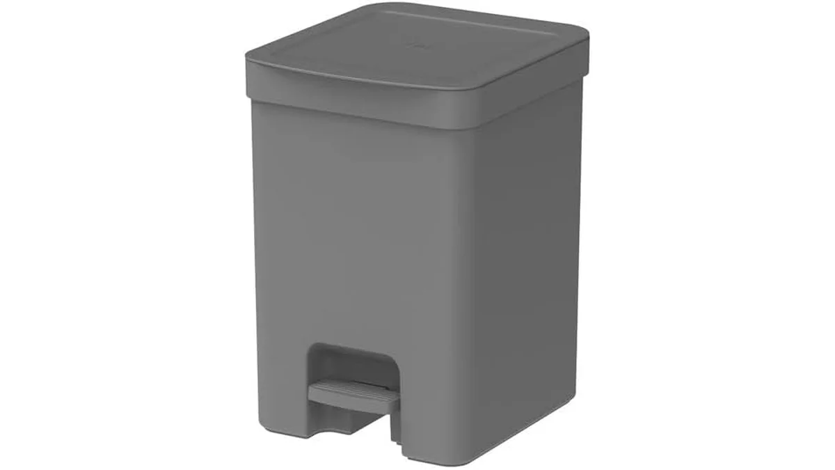 Fotografia do artigo Lixeira com Pedal Trium Cinza 12L em 16:9 para comparação