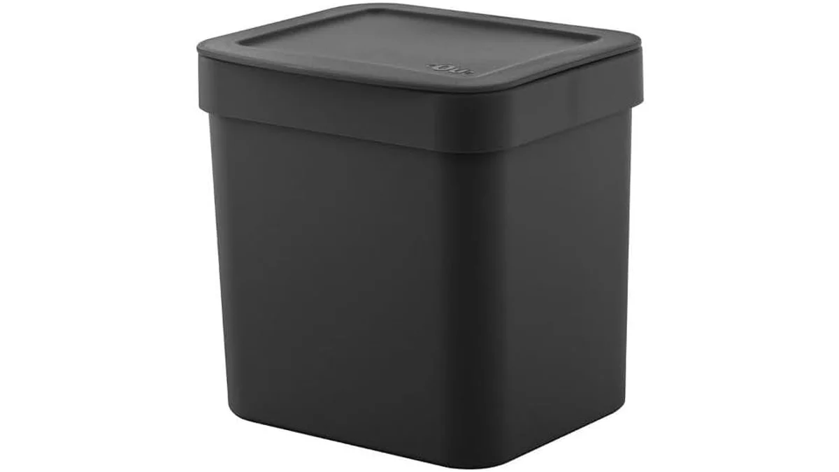 Fotografia do artigo Ou Lixeira de Bancada 4,7L Preto Linha Trium em 16:9 para comparação