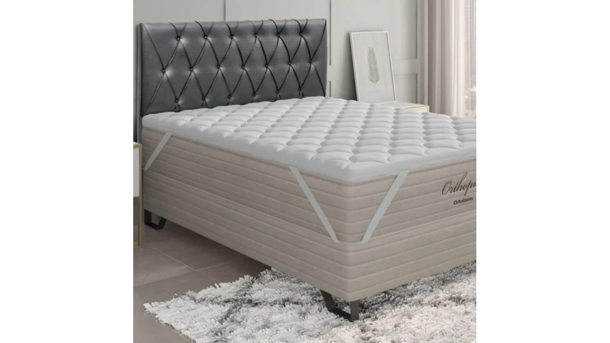 Fotografia do colchão PILLOW TOP ORTOBOM 200 FIOS PERCAL 100% ALGODÃO HIPOALÉRGICO (Queen) em formato paisagem 16 por 9 para comparação