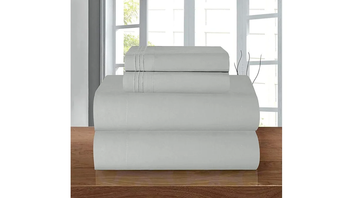 Fotografia do artigo Elegant Comfort Jogo de cama luxuoso macio 1500 fios egípcio em 16:9 para comparação