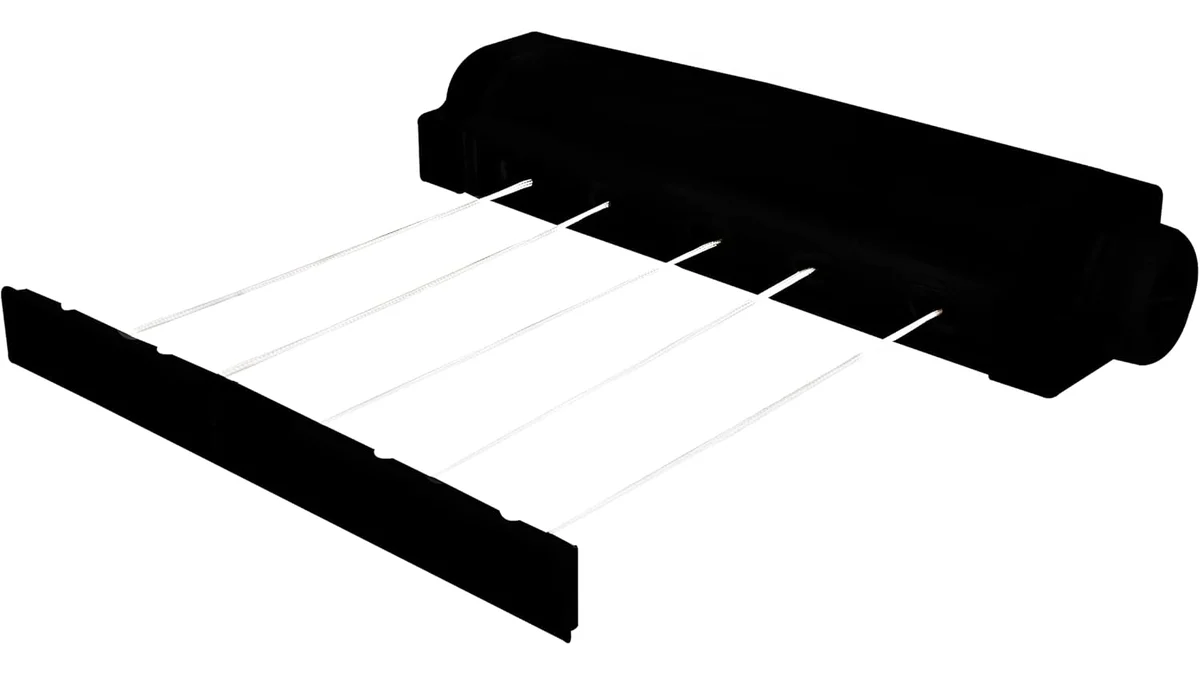 Fotografia do artigo Secalux 81021 Varal Automático Rotoflex 5 Cordas de 4.1 M cada, Negro em 16:9 para comparação