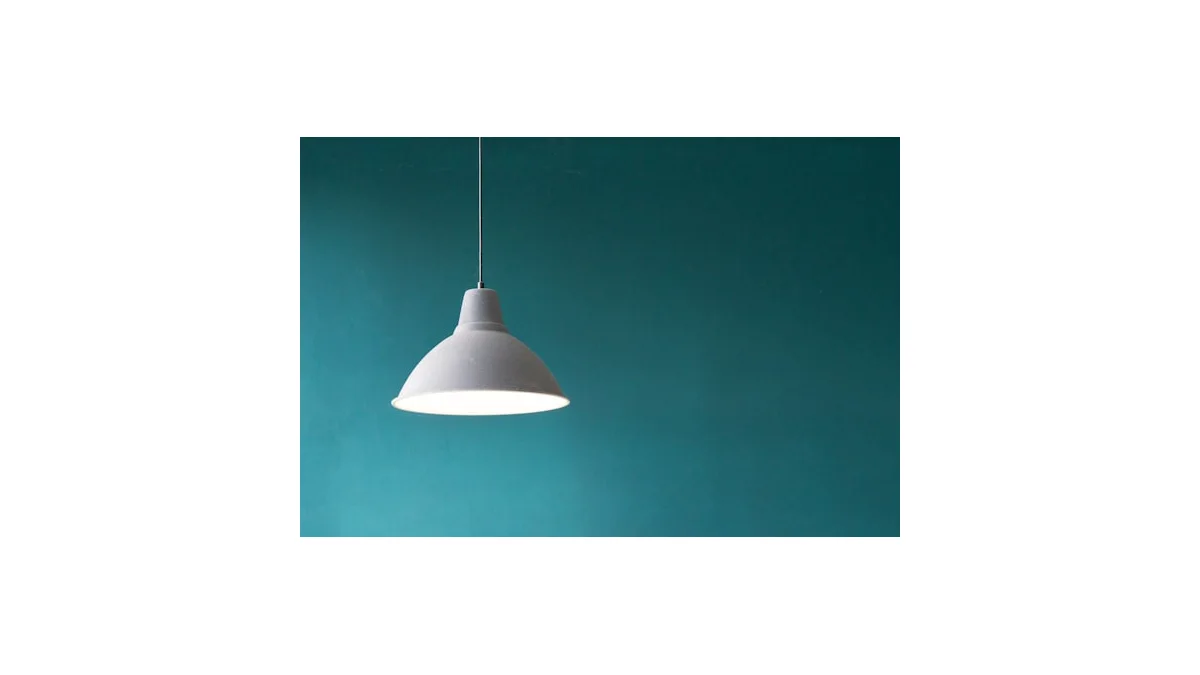 Philips (linha Spyder / desk LED)