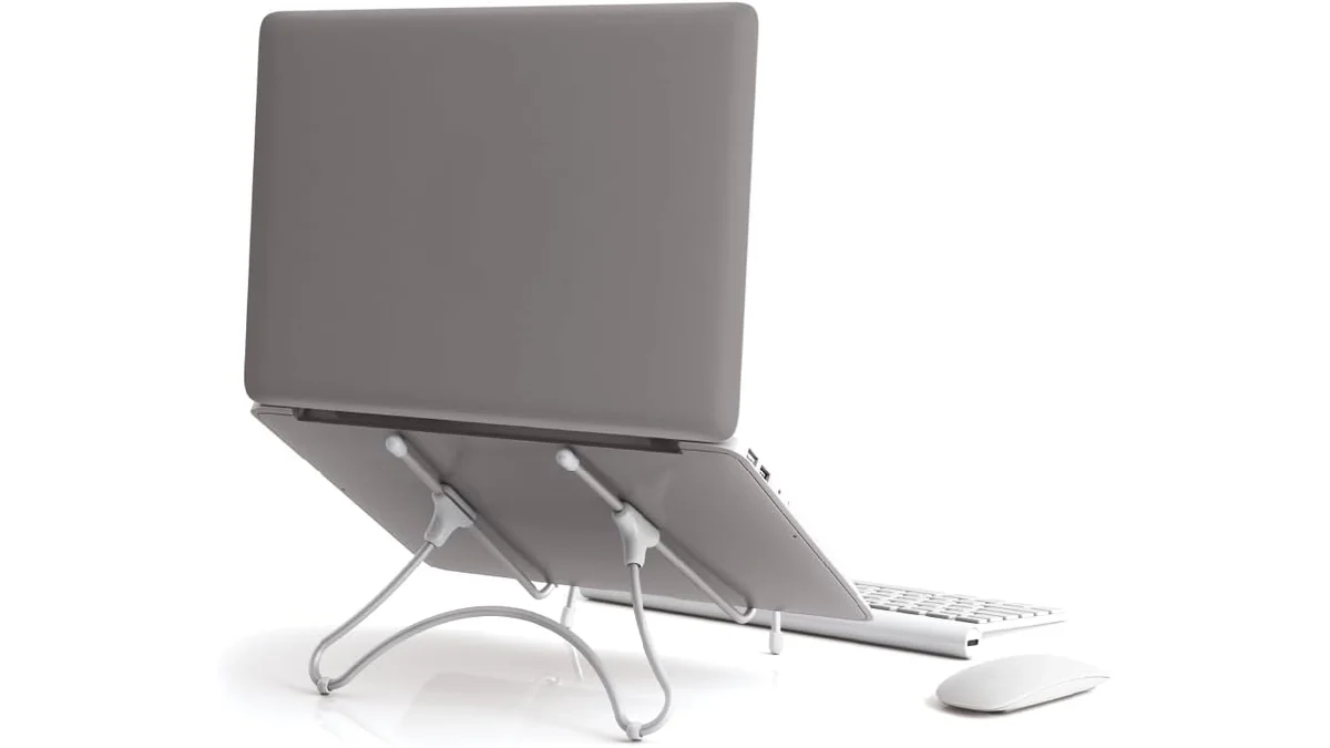 Fotografia do artigo OCTOO, Uptable - Suporte para Notebook, Ice Silver em 16:9 para comparação