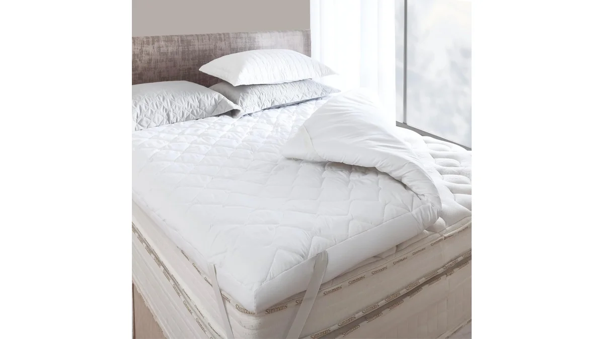 Fotografia do colchão Pillow Top Toque de Pluma Casal 730 g/m², 5 cm de Espessura, Double Face, Acolchoado Premium, Ultra Macio - W Menegatti em formato paisagem 16 por 9 para comparação